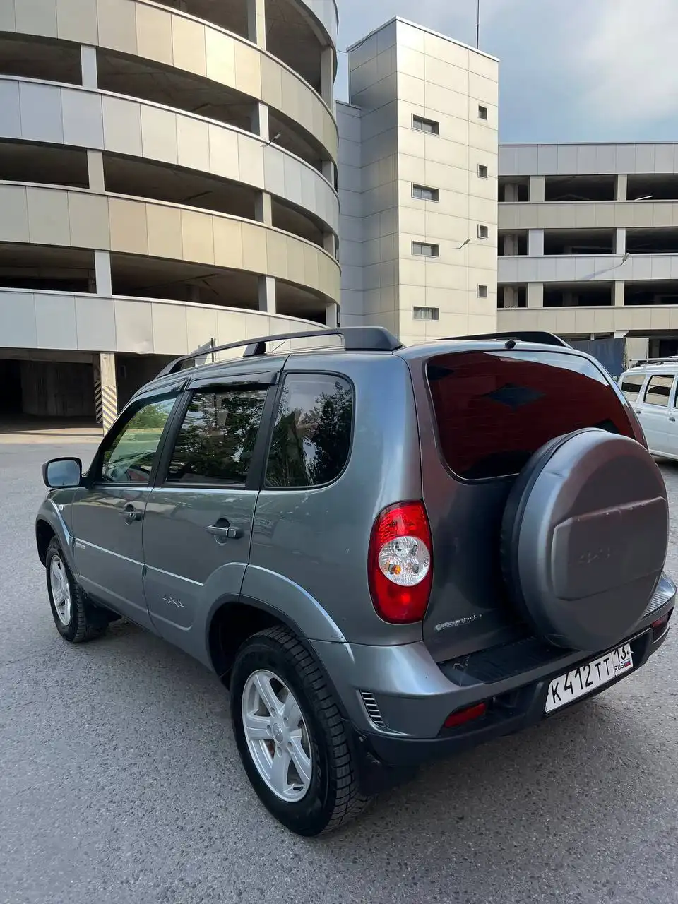 Chevrolet Niva 2015 в максимальной комплектации