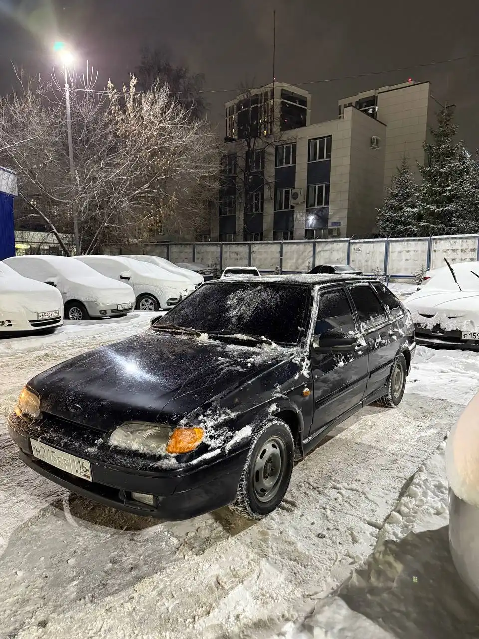 Продажа автомобиля 10 лет, 3 владельца, техника исправна