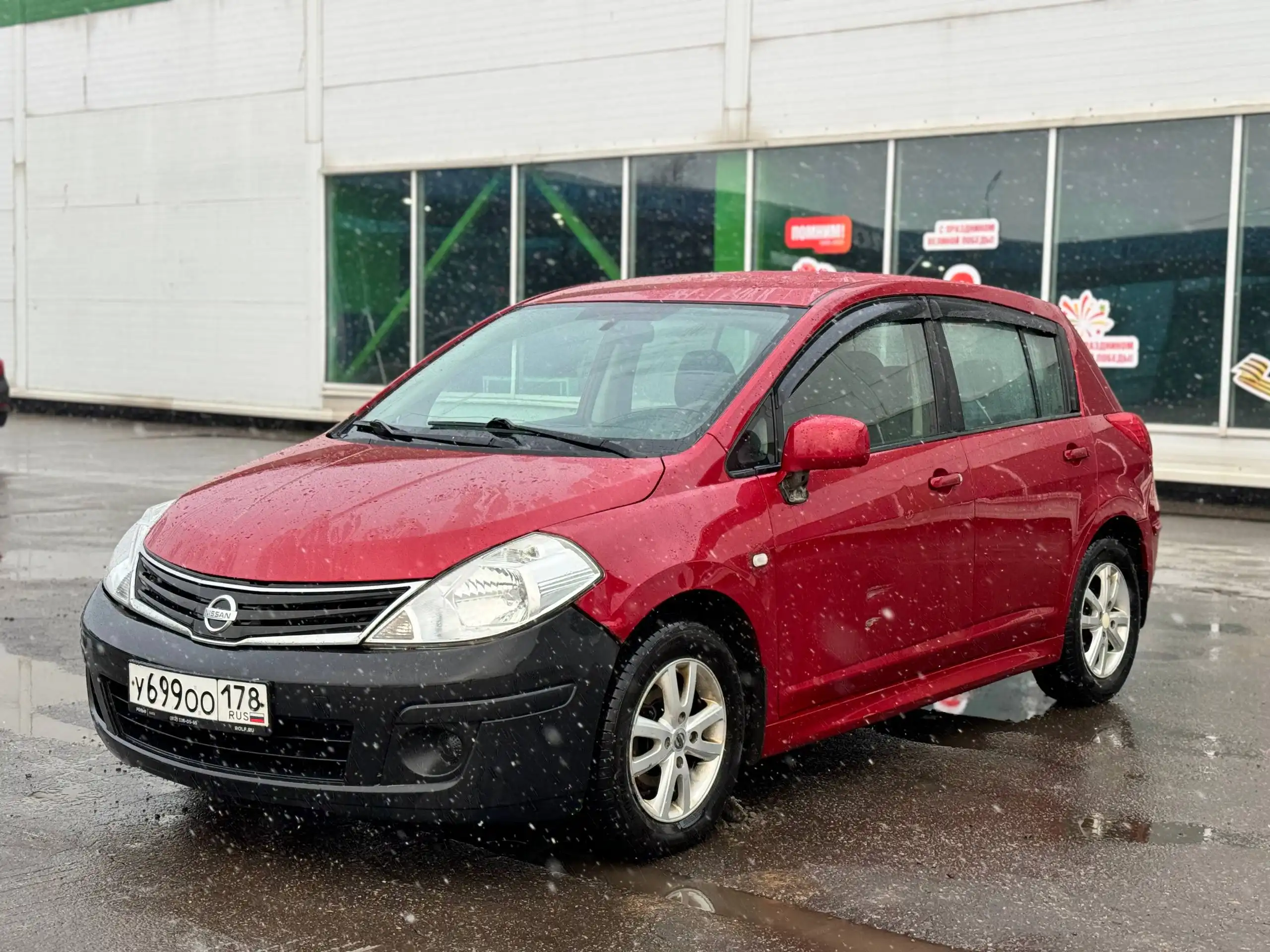 Продажа Nissan Tiida 2010 года (Рестайлинг)