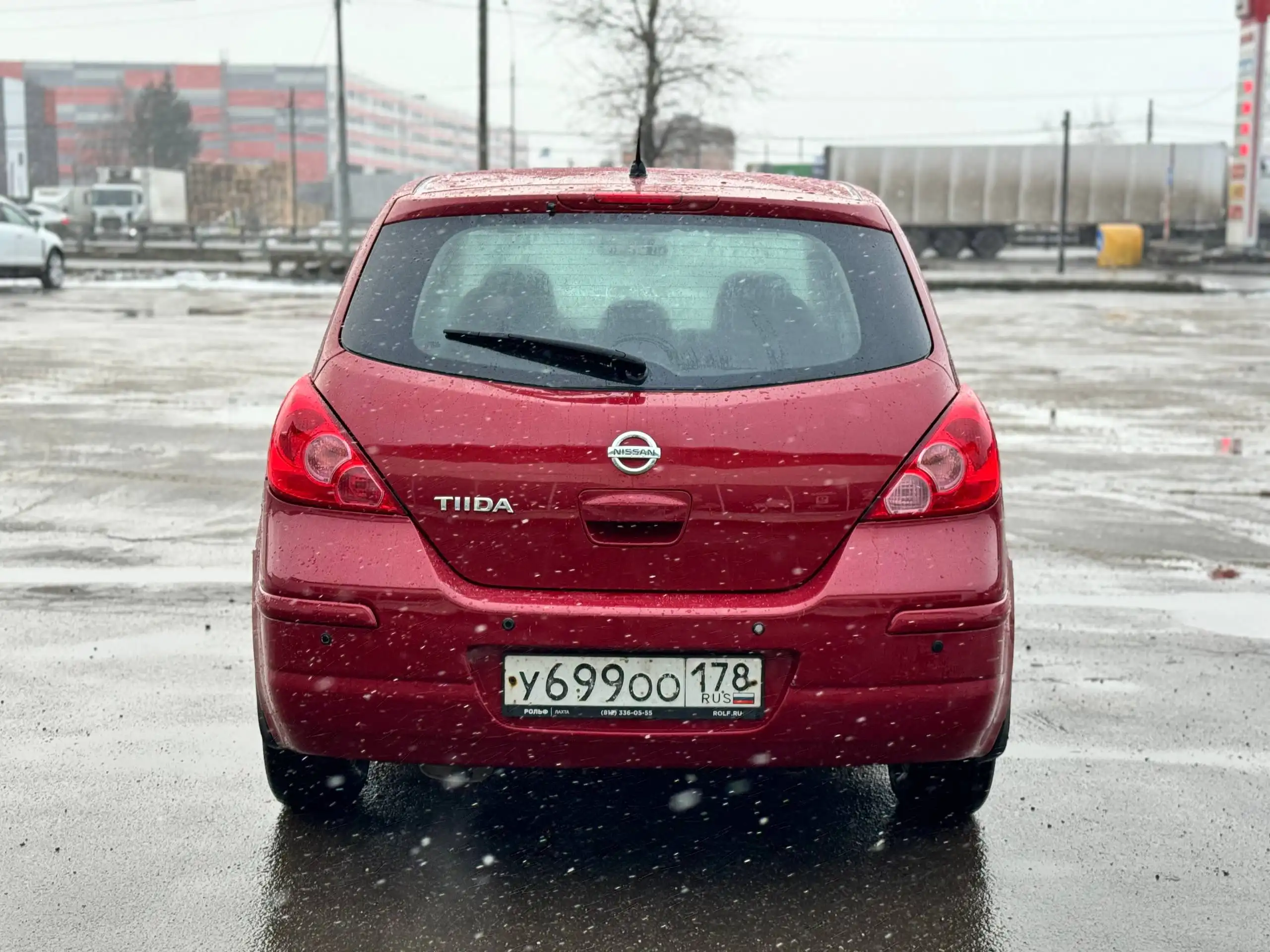 Продажа Nissan Tiida 2010 года (Рестайлинг)