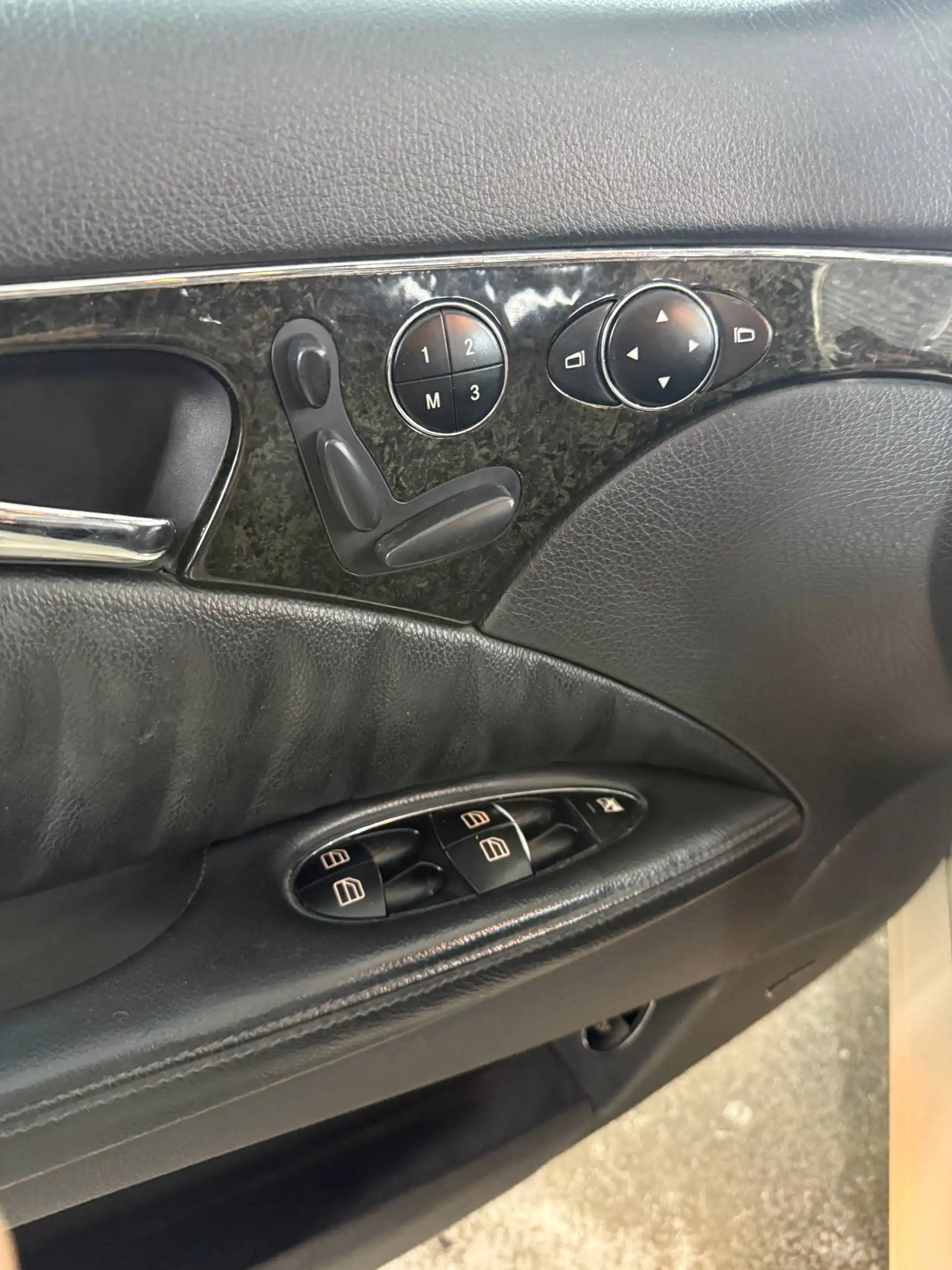 Mercedes-Benz E-320 W211 2004 г.в., АКПП, задний привод, Армянский оригинальный учёт