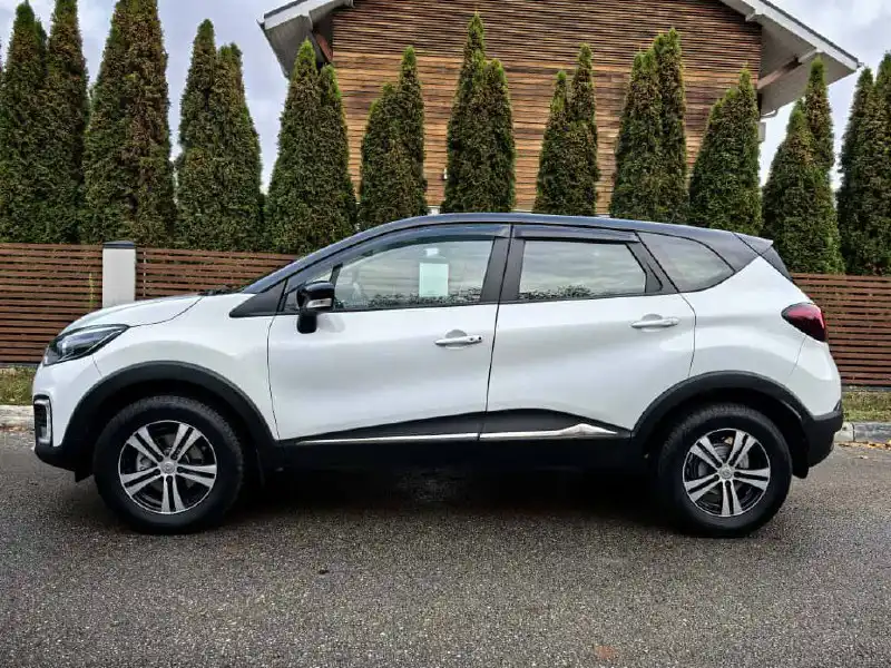 Продажа Renault Kaptur 2.0AT 4WD 2017 года