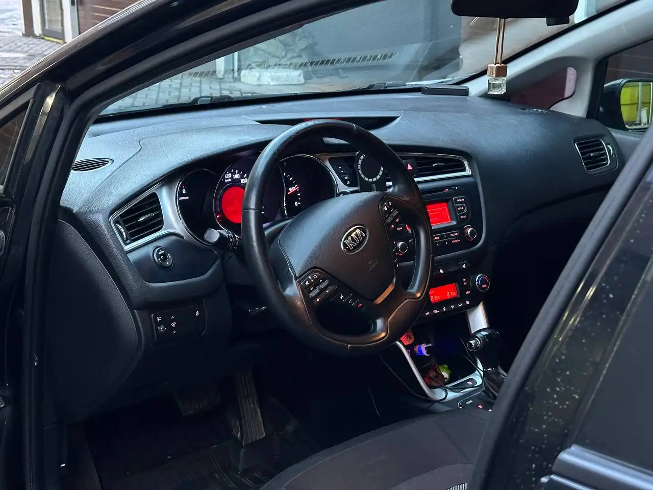 Продам Kia Ceed 2017 года