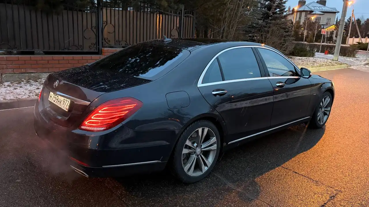 Mercedes Benz S500 W222 2013 года