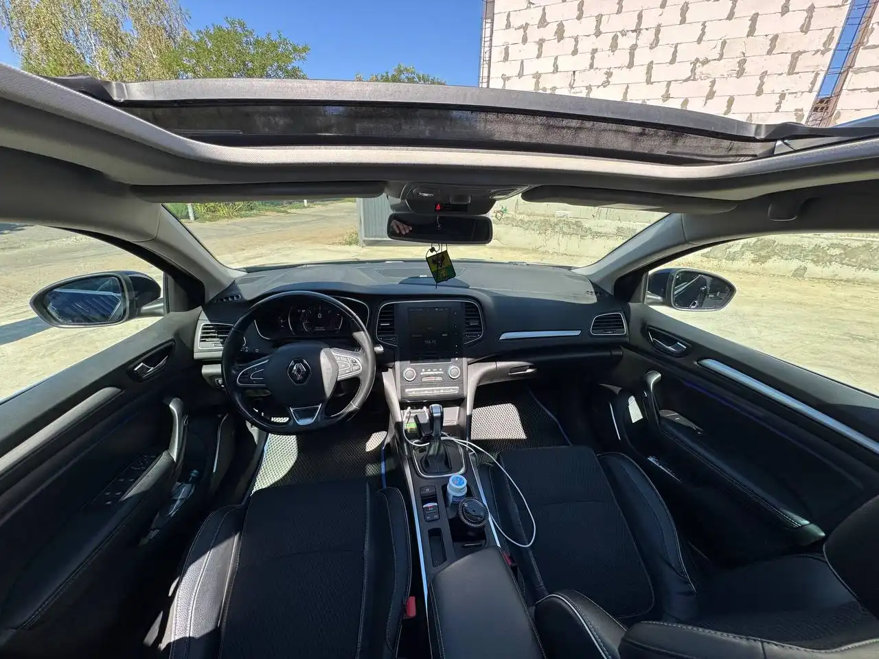 RENAULT MEGANE BOSE 2017