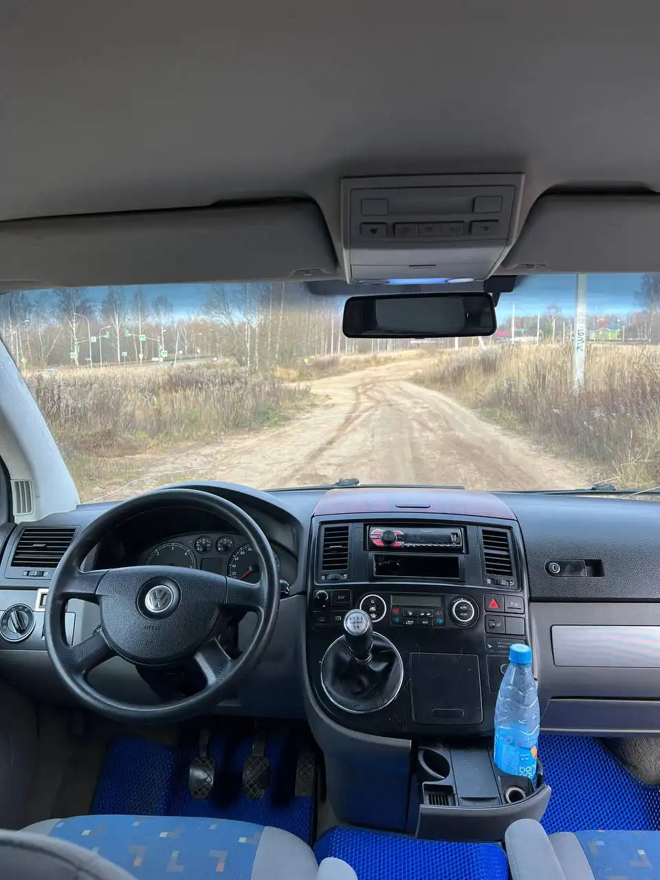 Volkswagen MULTIVAN 2.5 Дизель (174 л.с.) МТ