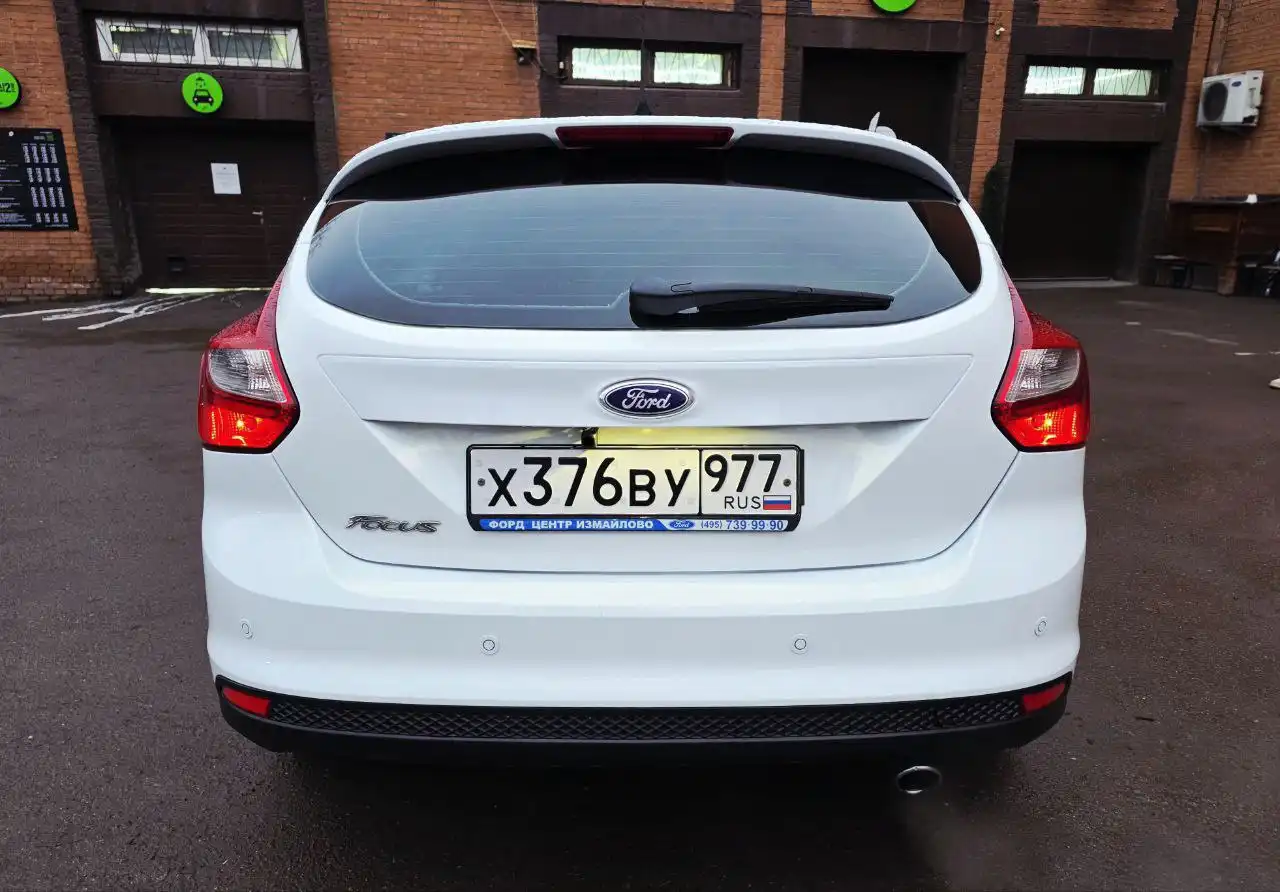 Ford Focus III 2012 года максимальная комплектация Titanium