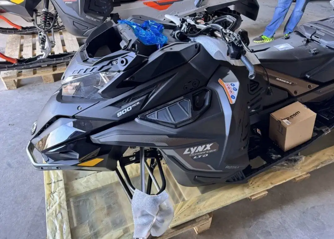 BRP Lynx COMMANDER LTD 900 ACE TURBO