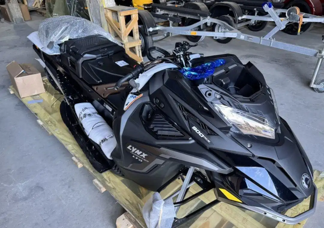 BRP Lynx COMMANDER LTD 900 ACE TURBO