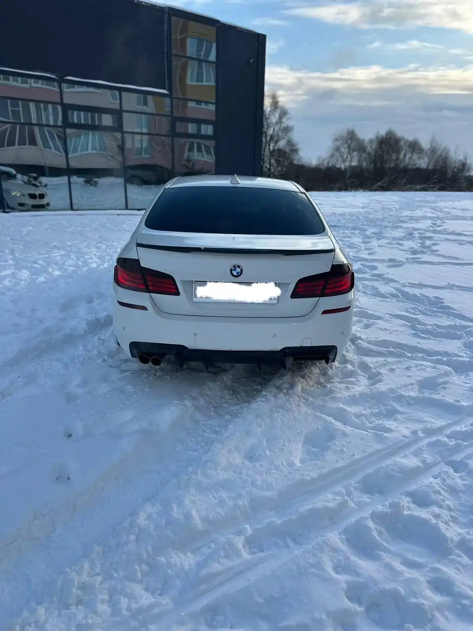 BMW 530D 2013 года с полным приводом
