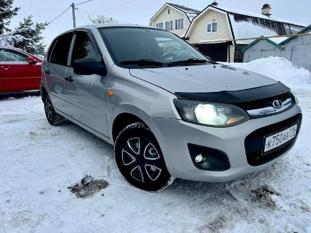 Продажа Лада Калина 2 2015 года - Госномера в Арск