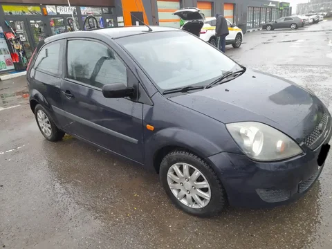 Продажа Ford Fiesta 2006 года, механика, собственник - Авто в Москва