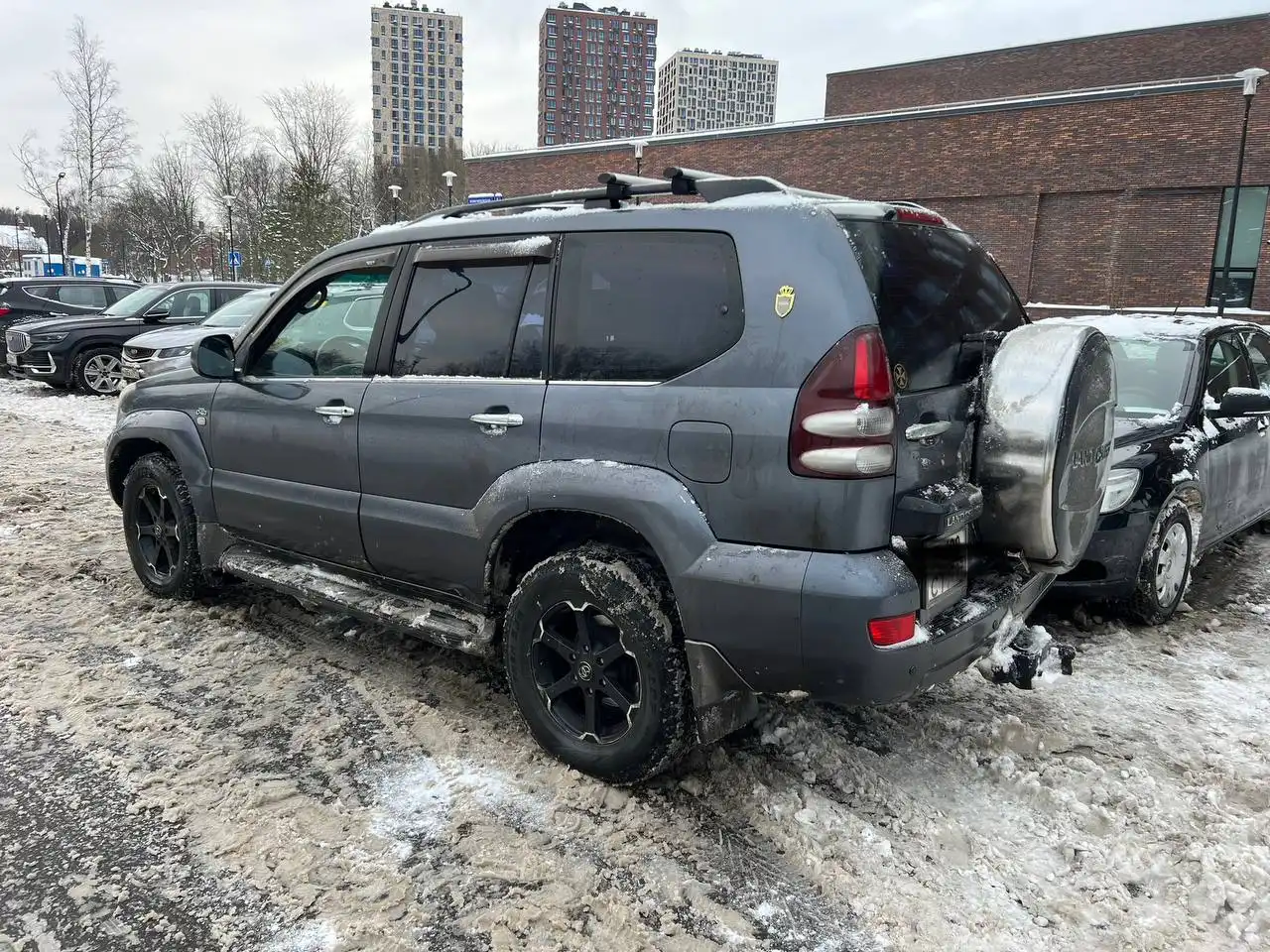 Продажа Toyota Prado 120 2004 года в Москве