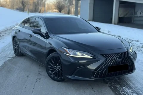 Lexus ES 250 2021 VII (XZ10) рестайлинг - частное объявление в Москва
