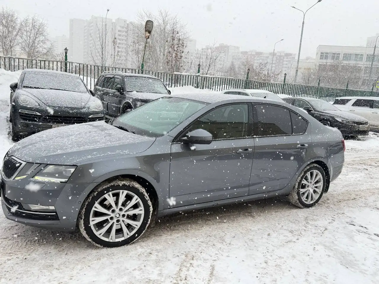 Skoda Octavia (A7) 2017 года с двигателем 1.8 DSG - Легковые автомобили (Авто) в Москва