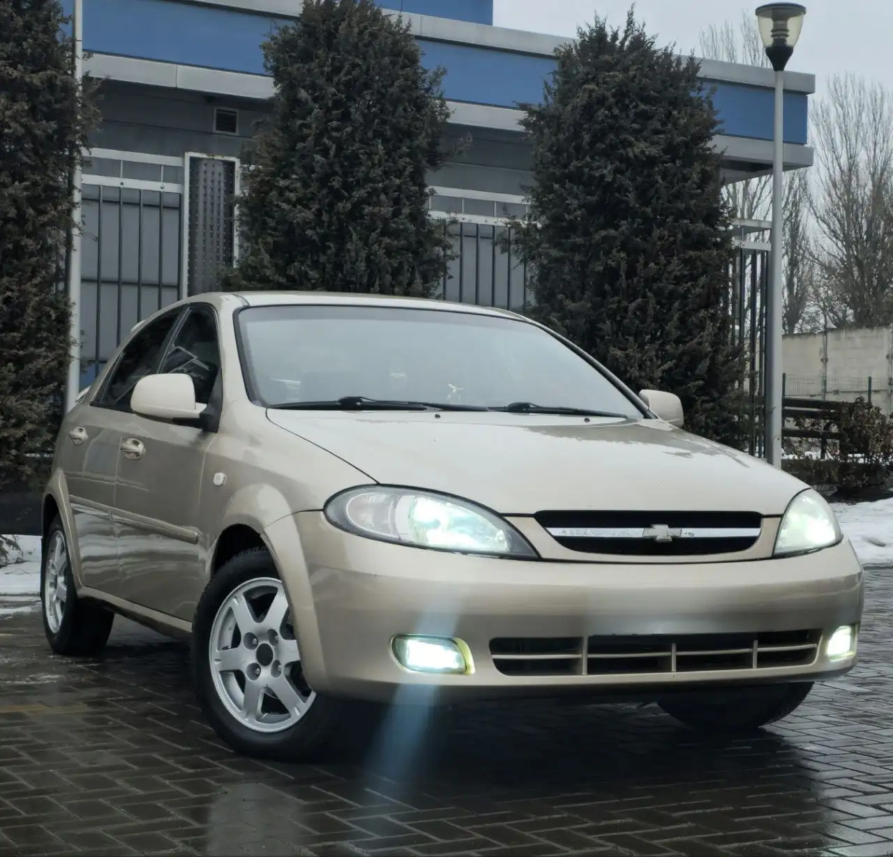 Продажа Chevrolet Lacetti 2011 года - Легковые автомобили (Авто) в Донецк