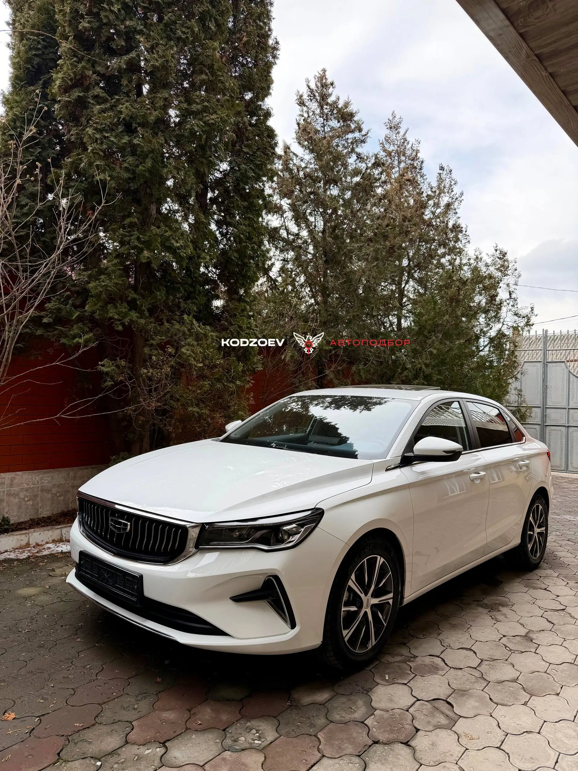 Geely Emgrand 2023г, 1.5 автомат, максимальная комплектация - Легковые автомобили (Авто) в Назрань