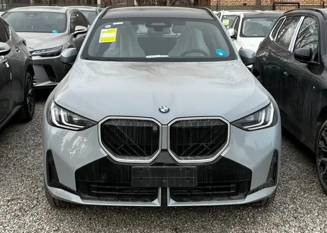 Продажа BMW X3 Макс и Предмакс 2025 - Грузовики и фургоны в Москва