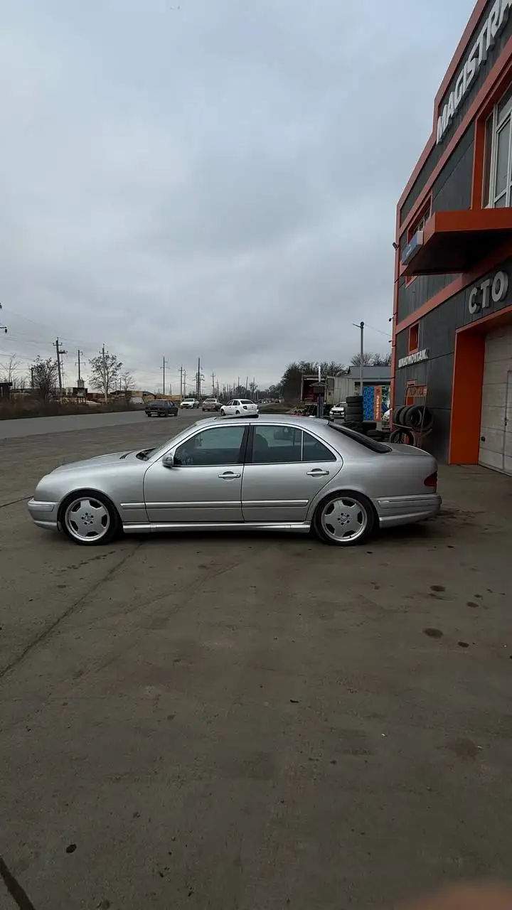 Mercedes-Benz W210 рейстайлинг 2000г с двигателем 5.0 М113 - Легковые автомобили (Авто) в Москва