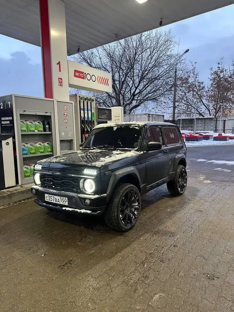 Продажа LADA 4x4 (Нива) 1998 года - УАЗ в Москва