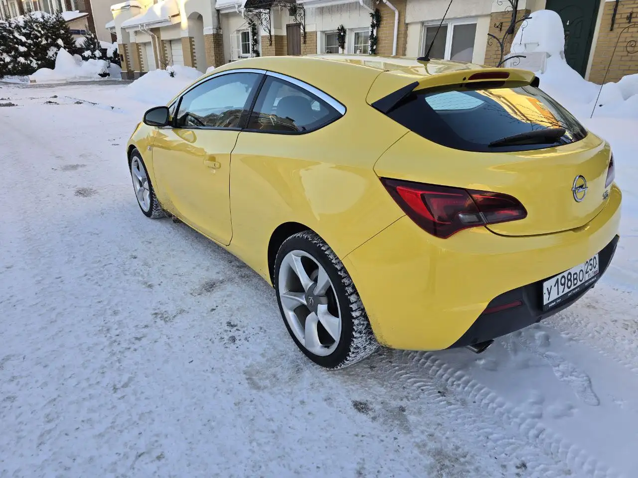 Продажа Opel Astra GTS 1.6 с пробегом 165 тыс. км - Легковые автомобили (Авто) в Москва