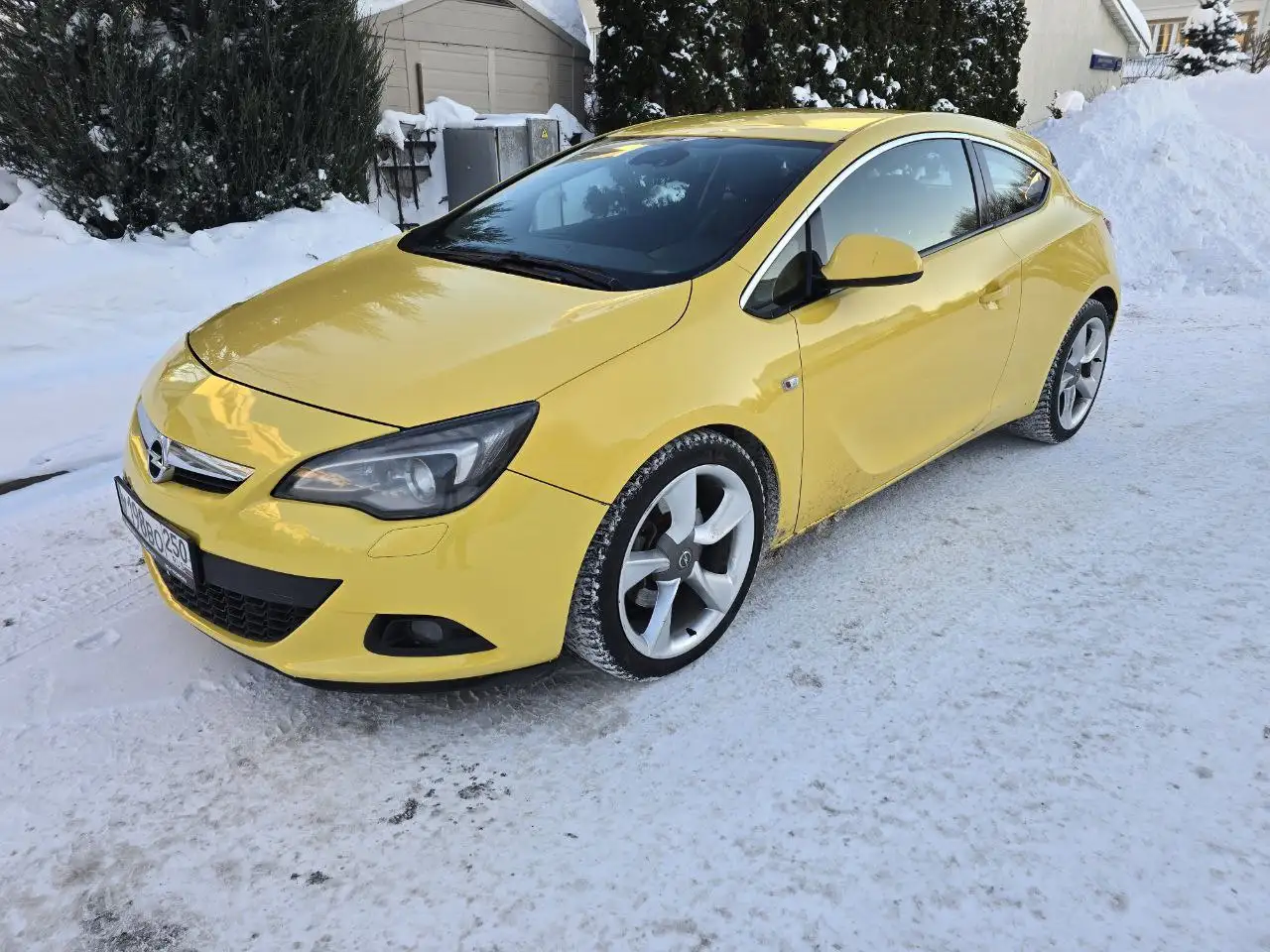 Продажа Opel Astra GTS 1.6 с пробегом 165 тыс. км - Легковые автомобили (Авто) в Москва