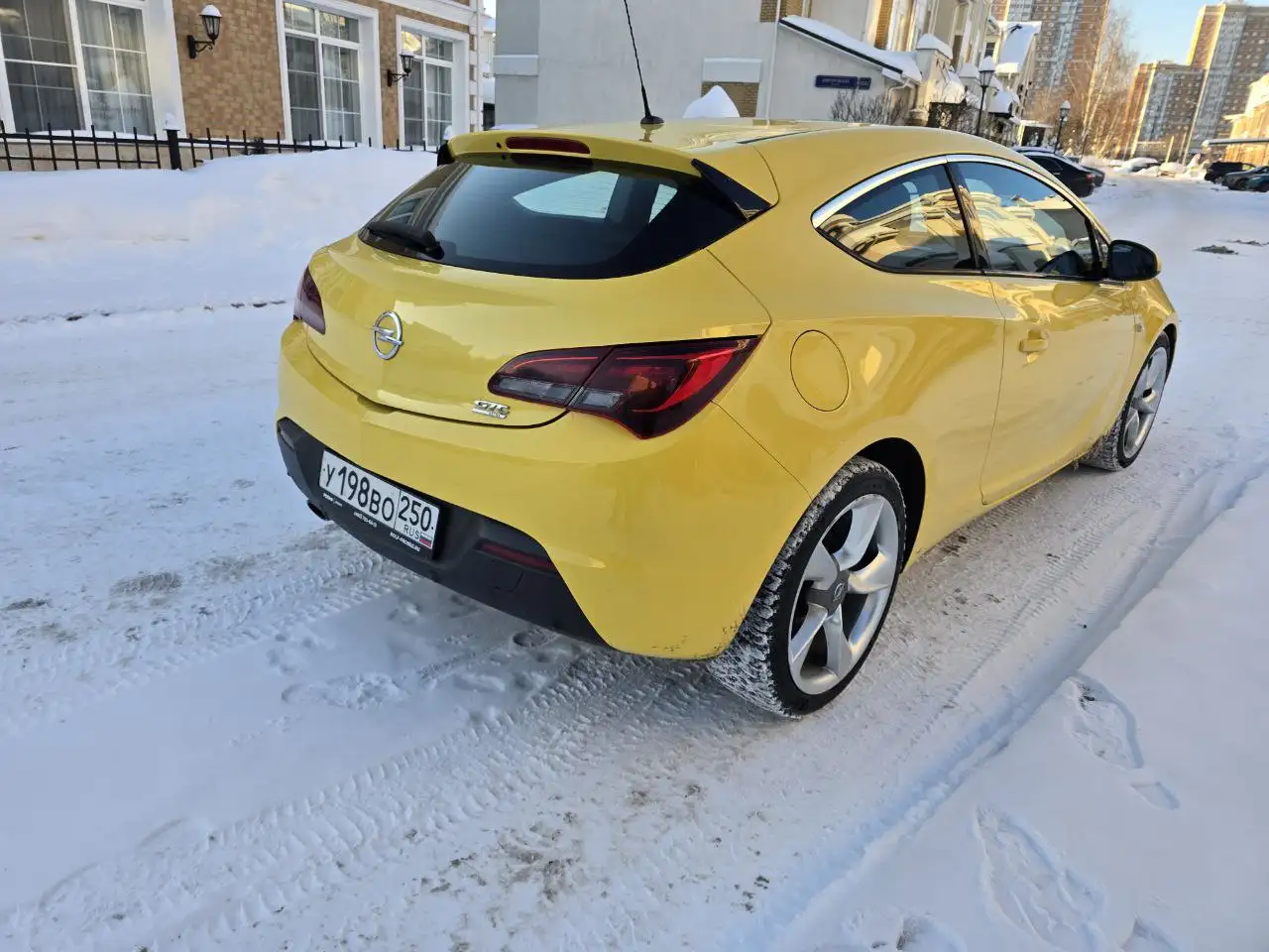 Продажа Opel Astra GTS 1.6 с пробегом 165 тыс. км - Легковые автомобили (Авто) в Москва