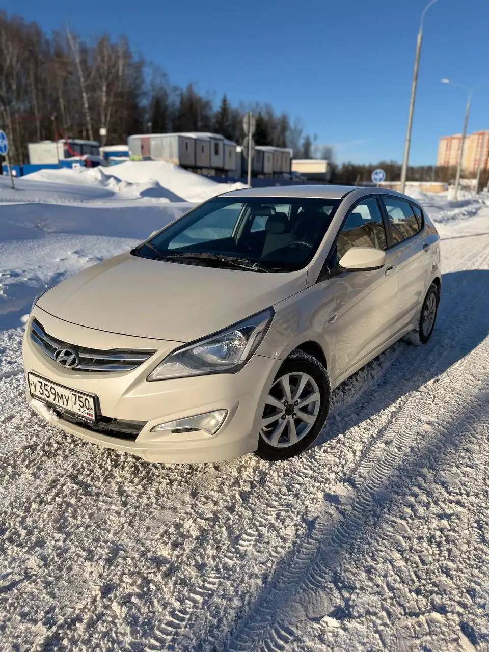 Hyundai Solaris 2016 1.4 АКПП - Легковые автомобили (Авто) в Москва