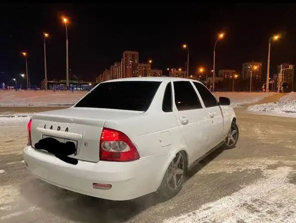 Продажа автомобиля с двигателем 16кл 2011 года - Авто в Челябинск