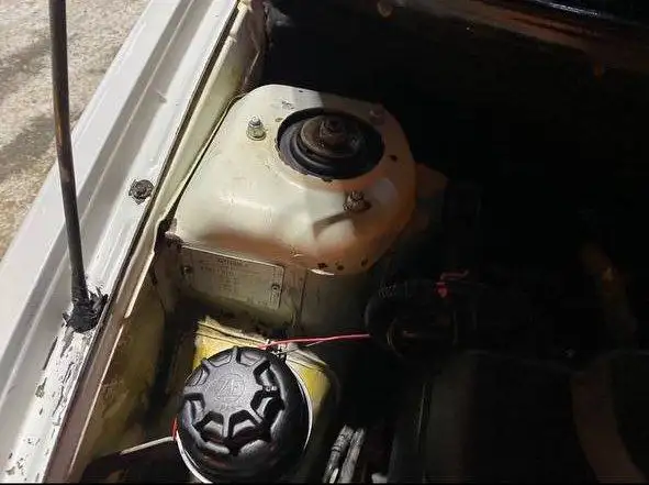 Продажа автомобиля с двигателем 16кл 2011 года - Авто в Челябинск