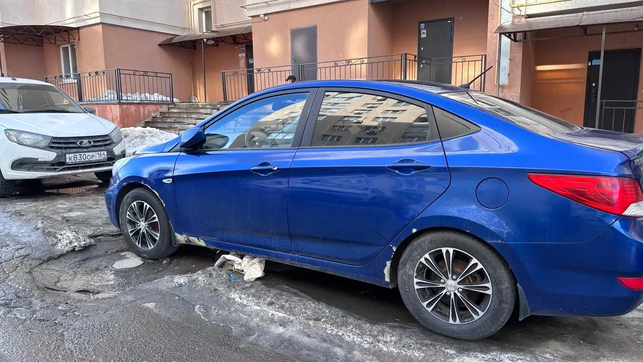 Продажа автомобиля 2011 года в отличном состоянии - Авто в Москва