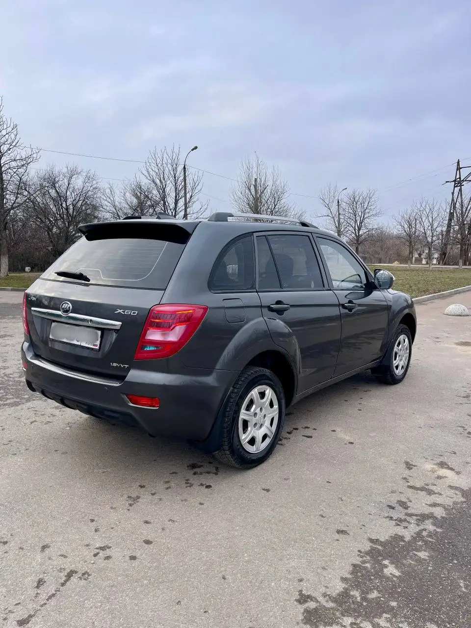 Продажа Lifan X60 2015 года - Легковые автомобили (Авто) в Краснодон