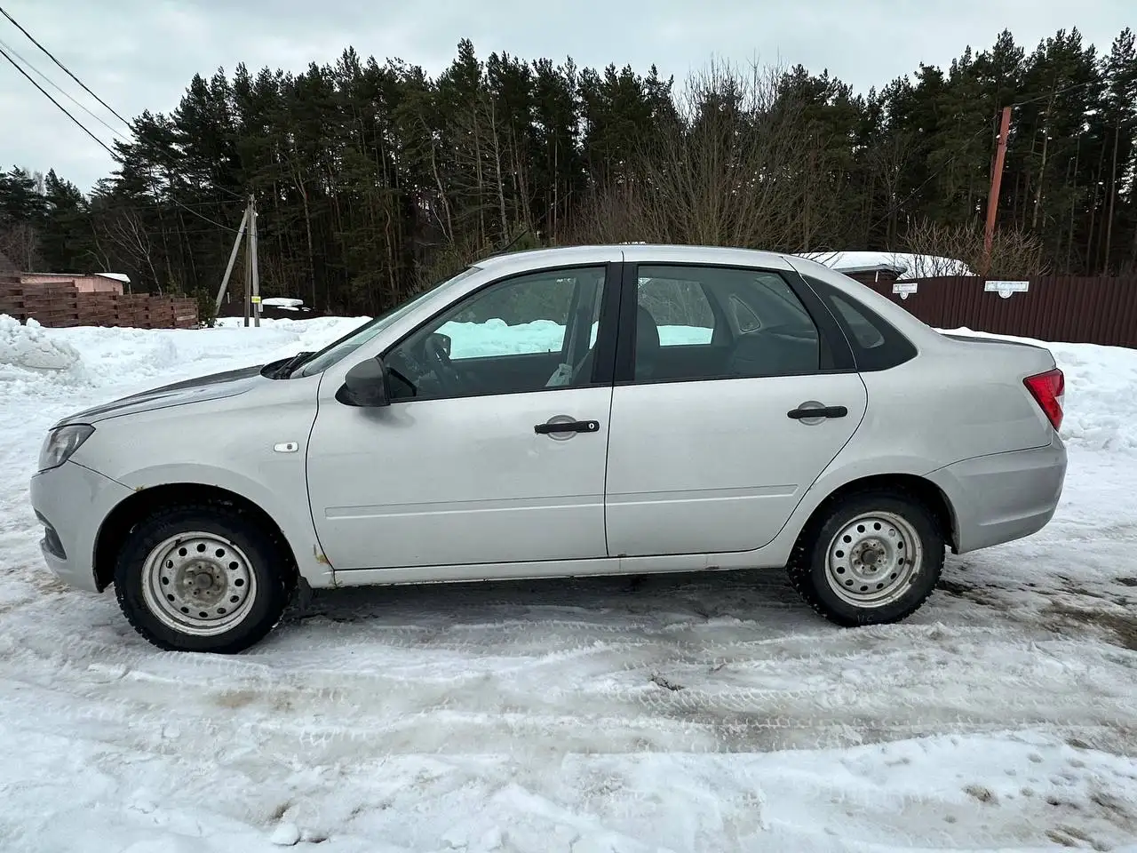 Продажа Lada Granta 2018 года - Авто в Москва