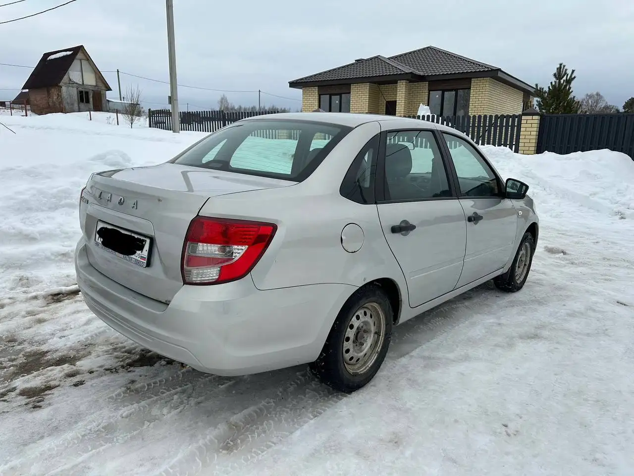 Продажа Lada Granta 2018 года - Авто в Москва