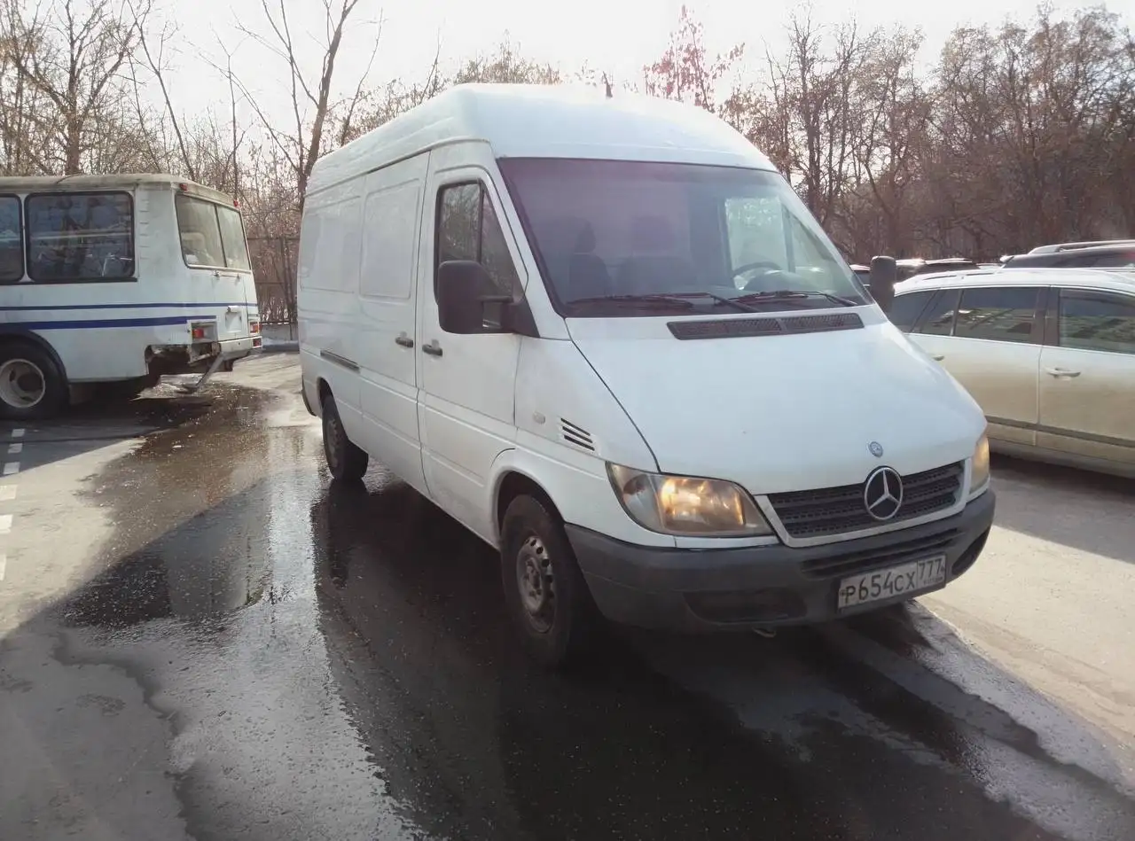 Продажа автомобиля 2016 года с пробегом 280 тыс. км - Авто в Москва