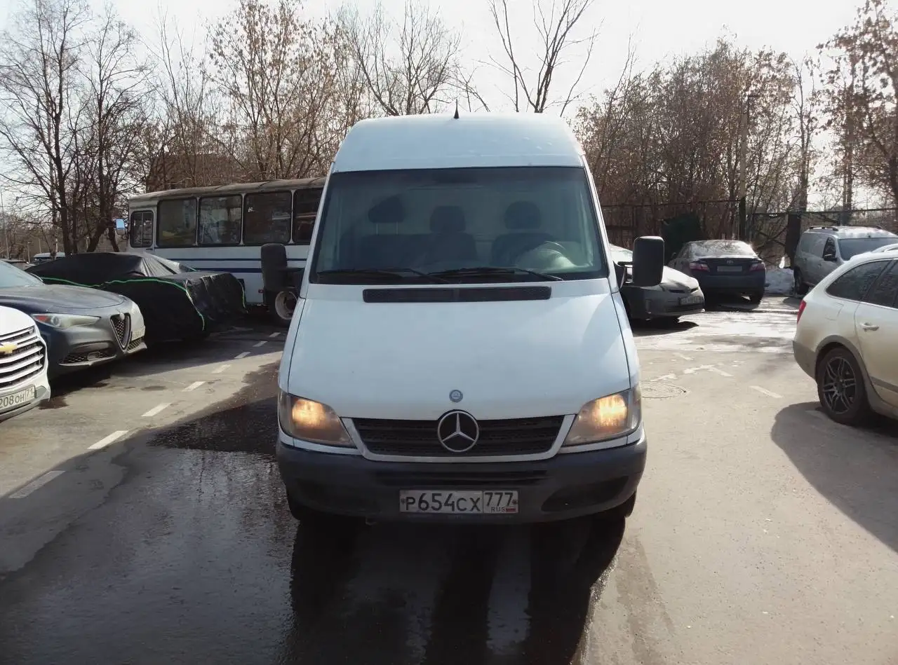 Продажа автомобиля 2016 года с пробегом 280 тыс. км - Авто в Москва