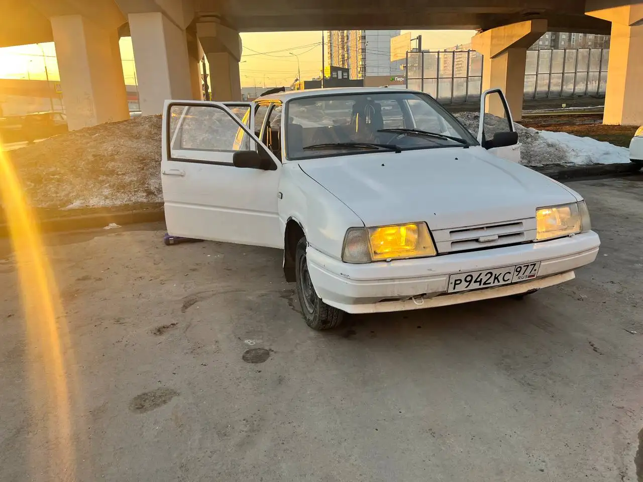 Продажа Иж 2126 2002 года в хорошем состоянии - Авто в Москва