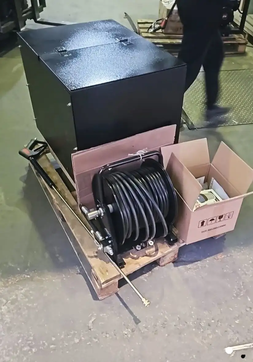 Сменное оборудование на мультилифт или бортплатформу КамАЗа - Сменное оборудование для спецтехники (Запчасти) в Москва