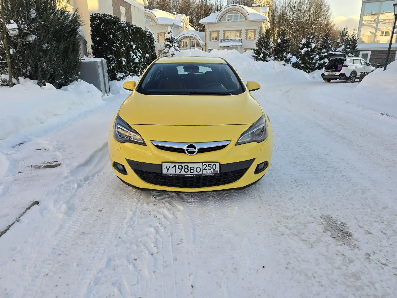 Продажа Opel Astra GTS 1.6 - Авто в Москва