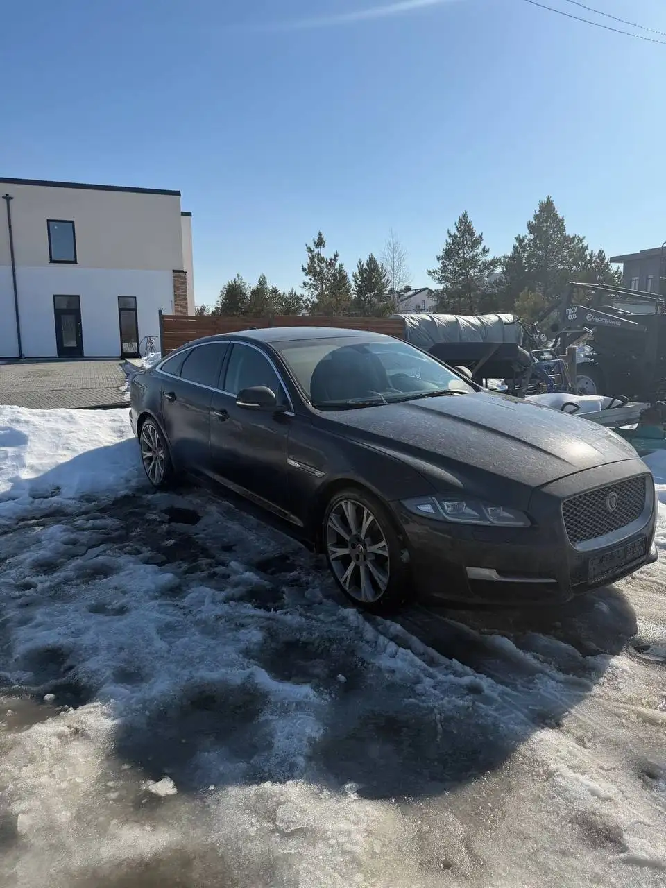 Продажа Jaguar XJ 2017 года в отличном состоянии - Легковые автомобили (Авто) в Челябинск