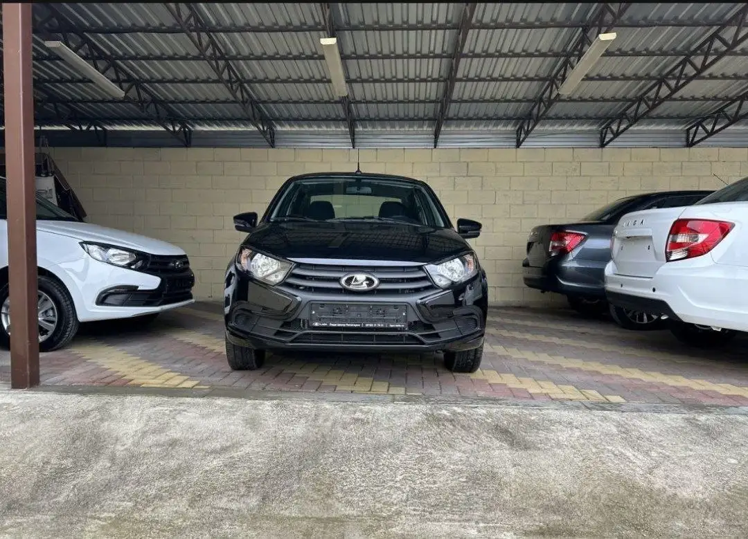 Продажа автомобилей Lada Granta Club и Lada Vesta - Легковые автомобили (Авто) в Москва