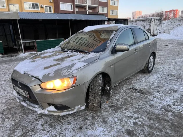 Продажа автомобиля 2011 года выпуска в Оренбурге - Внедорожник в Оренбург