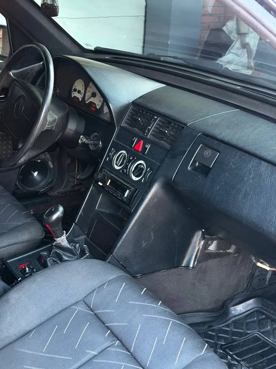 Mercedes-Benz W202 1997 г.в., двигатель М111 1.8, механика - Легковые автомобили (Авто) в Екатеринбург