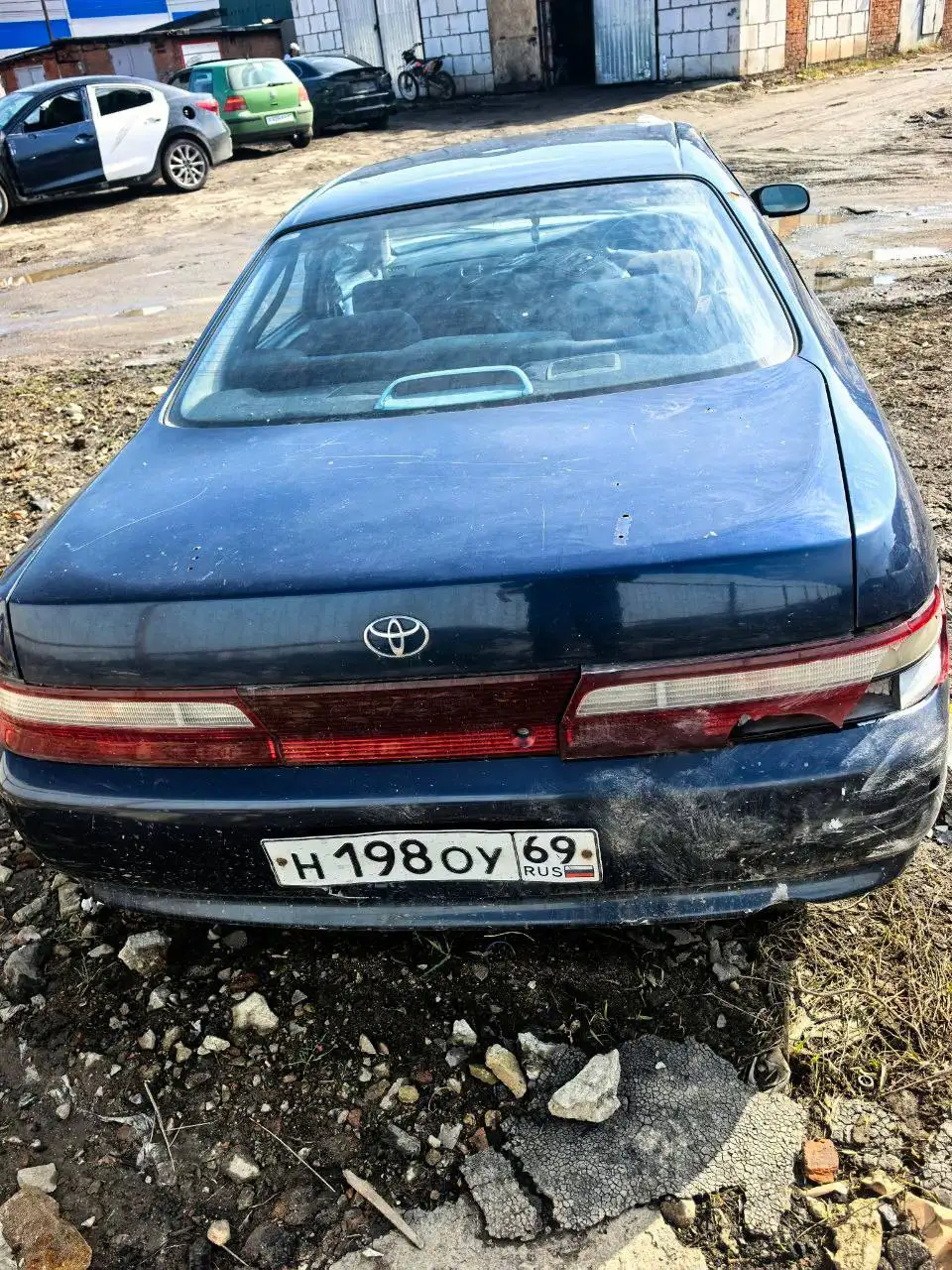 Toyota CHASER 1993 на запчасти или восстановление - Авто в Москва