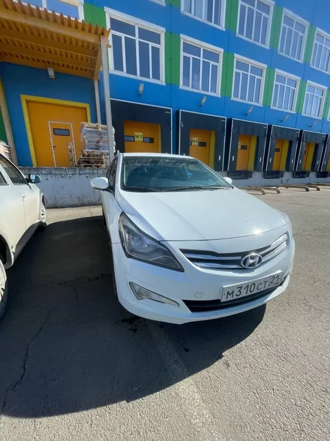 Продажа автомобиля Hyundai Solaris 2015 года - Разбор в Казань