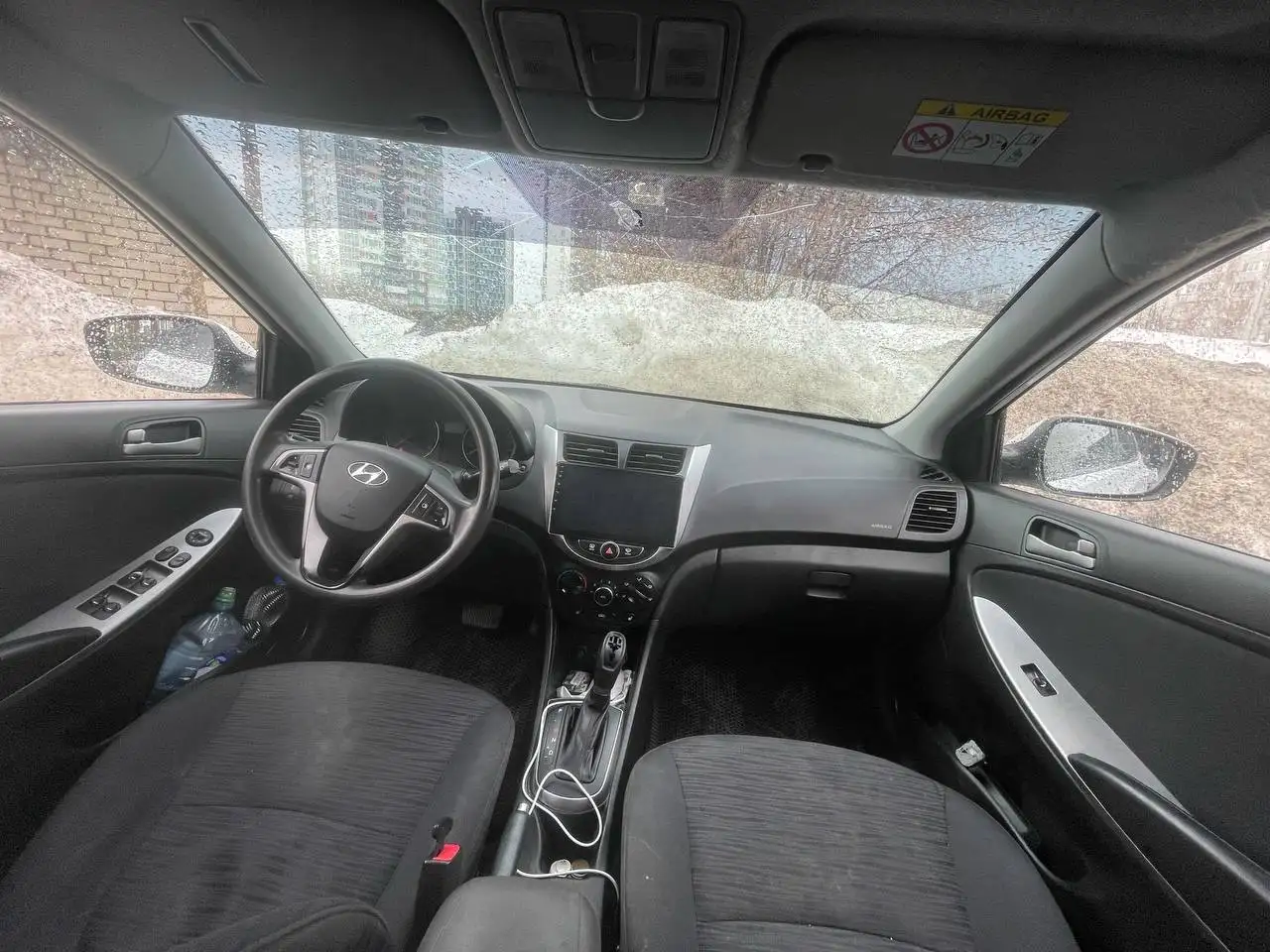 Продажа автомобиля Hyundai Solaris 2015 года - Легковые автомобили (Авто) в Казань