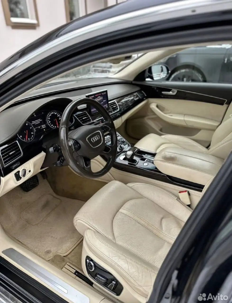 Продажа Audi A8 3.0 AT 2013 года - Авто в Москва