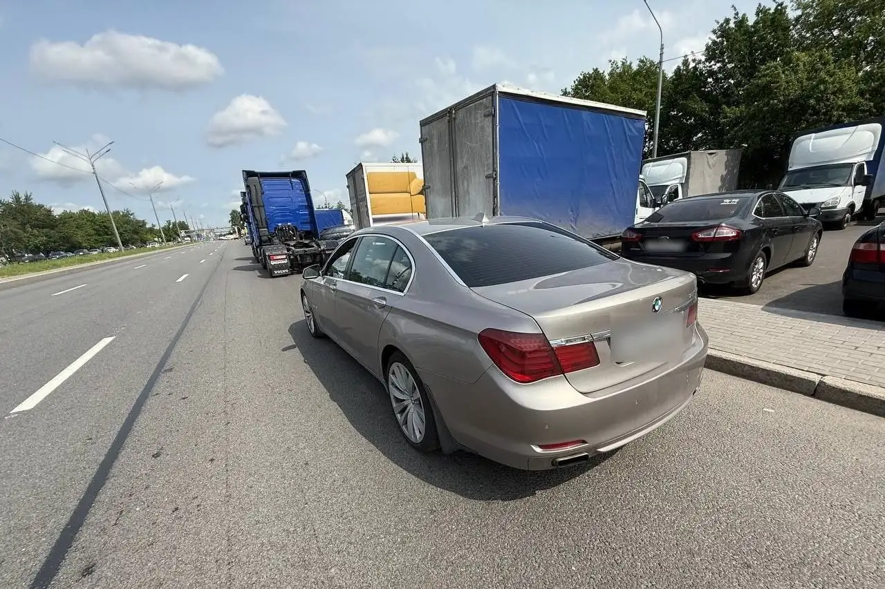 BMW SERIE 7 2009 750Li 4.4 AT - Легковые автомобили (Авто) в Москва