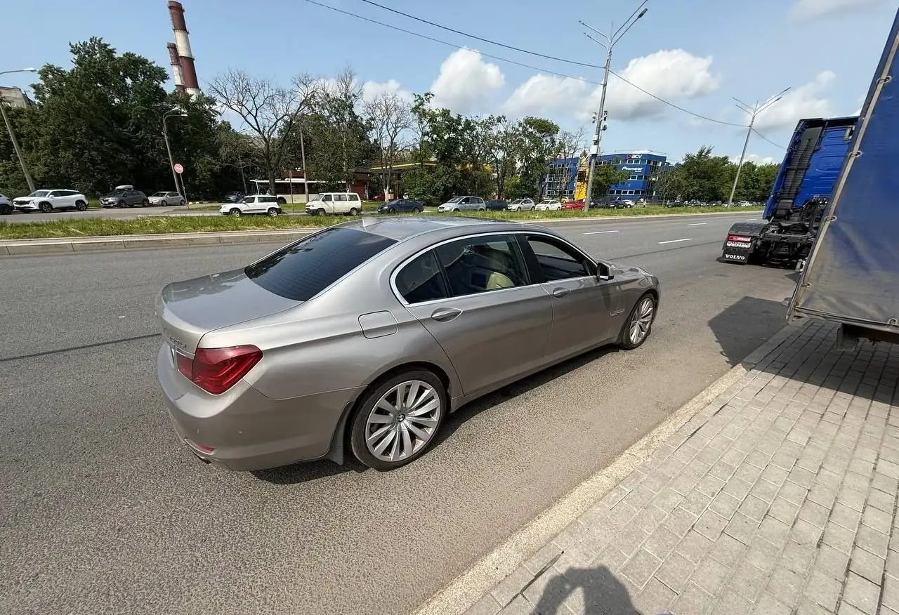 BMW SERIE 7 2009 750Li 4.4 AT - Легковые автомобили (Авто) в Москва