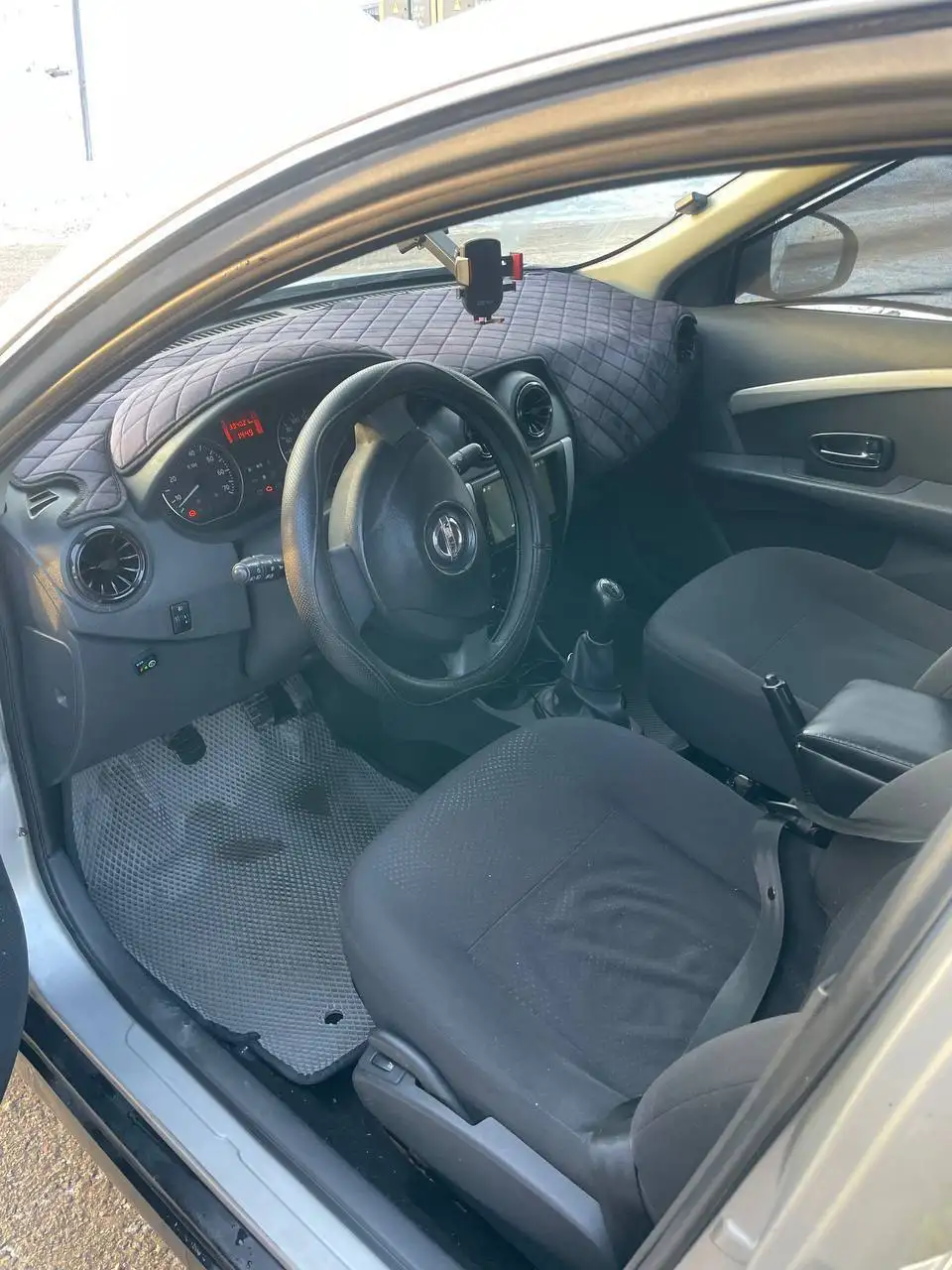 Продажа автомобиля Nissan Almera 2016 года - Авто в Москва